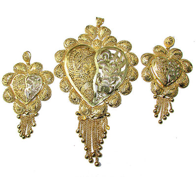 Very large Size (Palm Size) classical Pendant set for bold jewellery