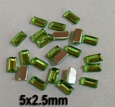 500 PCS Acrylic Craft Gems Kundan Stone Used in Nail Art, Clothing, Jewelry adornment, Crafts  etc. Not adhesive Flat Back can use glue to finish your project