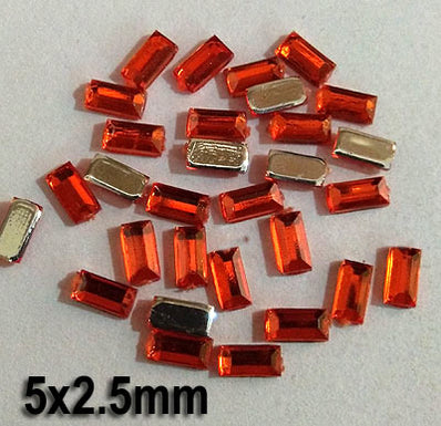 500 PCS Acrylic Craft Gems Kundan Stone Used in Nail Art, Clothing, Jewelry adornment, Crafts  etc. Not adhesive Flat Back can use glue to finish your project