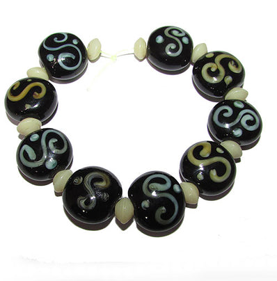 Handmade Lampworked Bead Set Sold Per set, Size about 12-16mm length 14~ 18 Centimeter