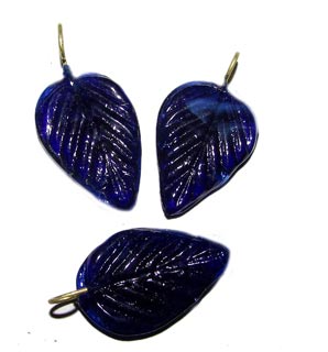 Glass Leaf Charms, Sold by 10/Pcs. Pkg.
