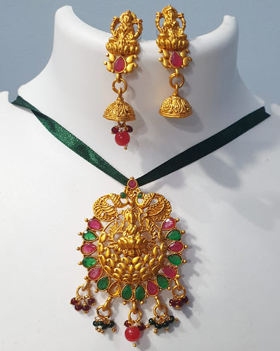 High Quality Premium Matt Finish Gold Pendant  Sold by Per Set